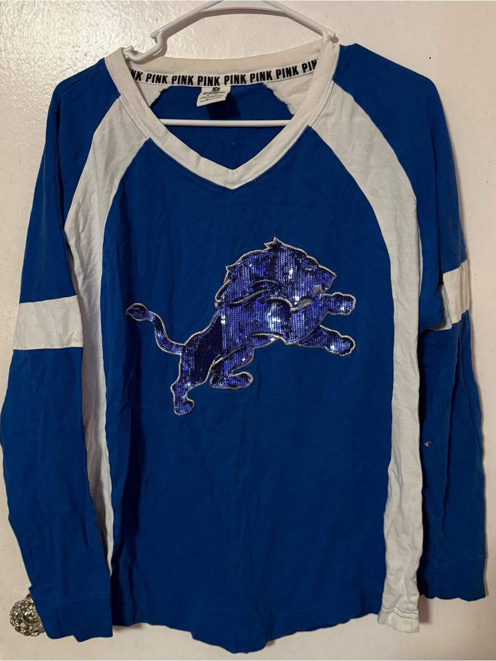 PINK Victoria's Secret Blue & White Long Sleeve Sequin Lion Top